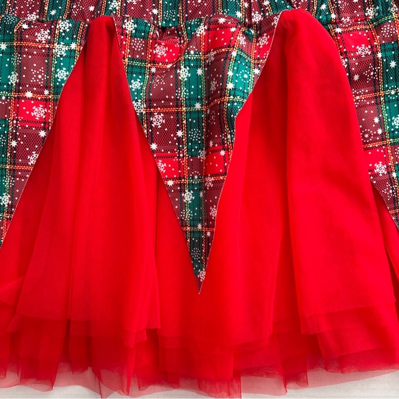 Sexy plus Christmas lingerie skirt, top, panty and bow tie - Picture 8 of 10